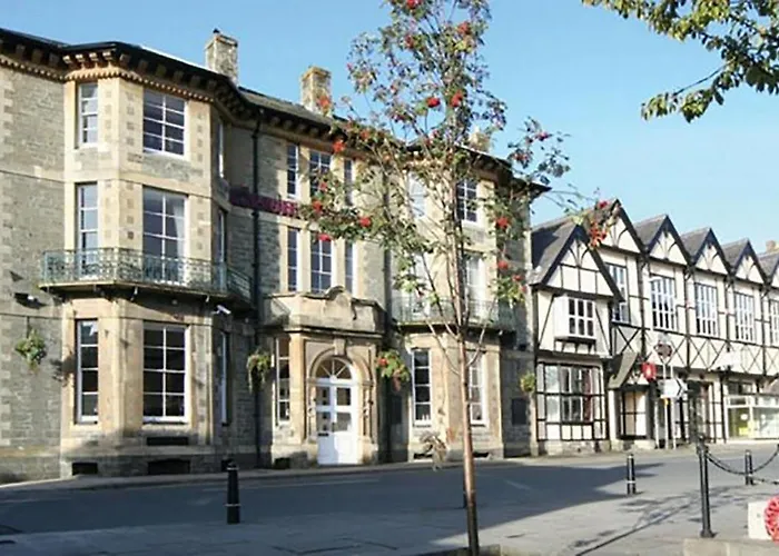 Discover the Finest Accommodations in Craven Arms with our Hotel Guide