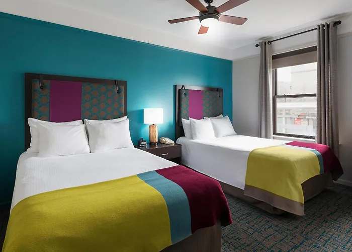 Top Weekly Rate Hotels in Chicago