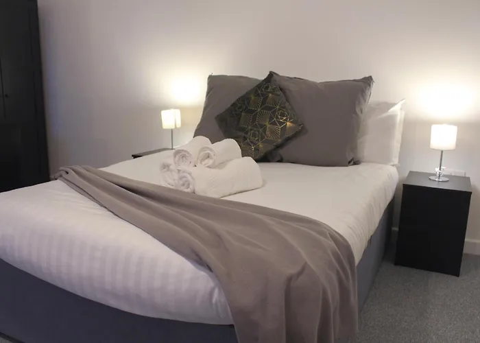 Hotels near Heywood: Find Your Ideal Accommodation Option