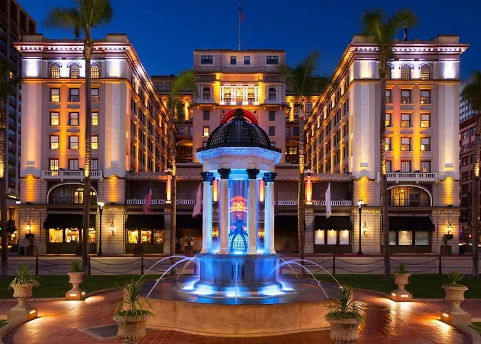 Discover the Best San Diego Hotels Offering Complimentary Airport Shuttle Services