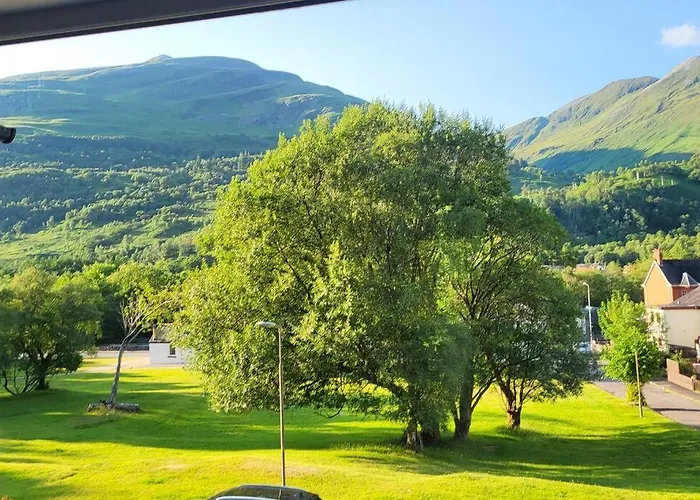 Find Your Ideal Accommodations in Kinlochleven, Scotland