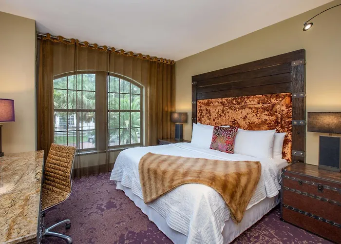 Explore the Best Savannah GA Riverstreet Hotels for Your Next Stay