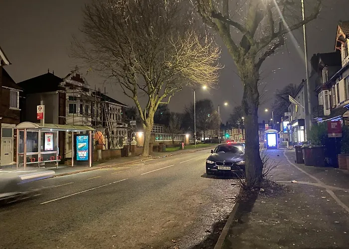 Premier Hotels Bilston Wolverhampton for Every Traveler