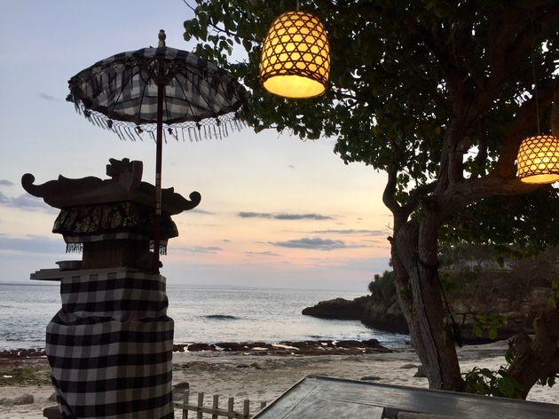 sandy-bay-beach-club